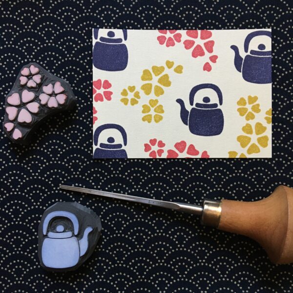 Coffret de tampons théière japonaise et ses fleurs ; tampons gravés à la main