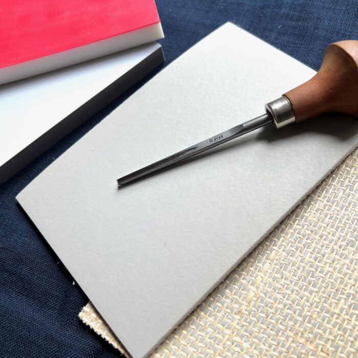 Linogravure et gravure sur gomme : quelles différences ?