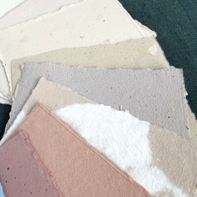 Papier artisanal coloré format carré x10